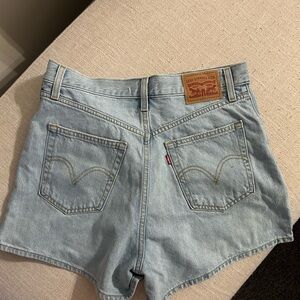 Levi’s  shorts blue new